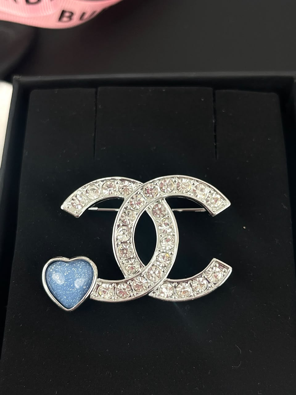 Chanel Cc Sparkling Diamond Brooch